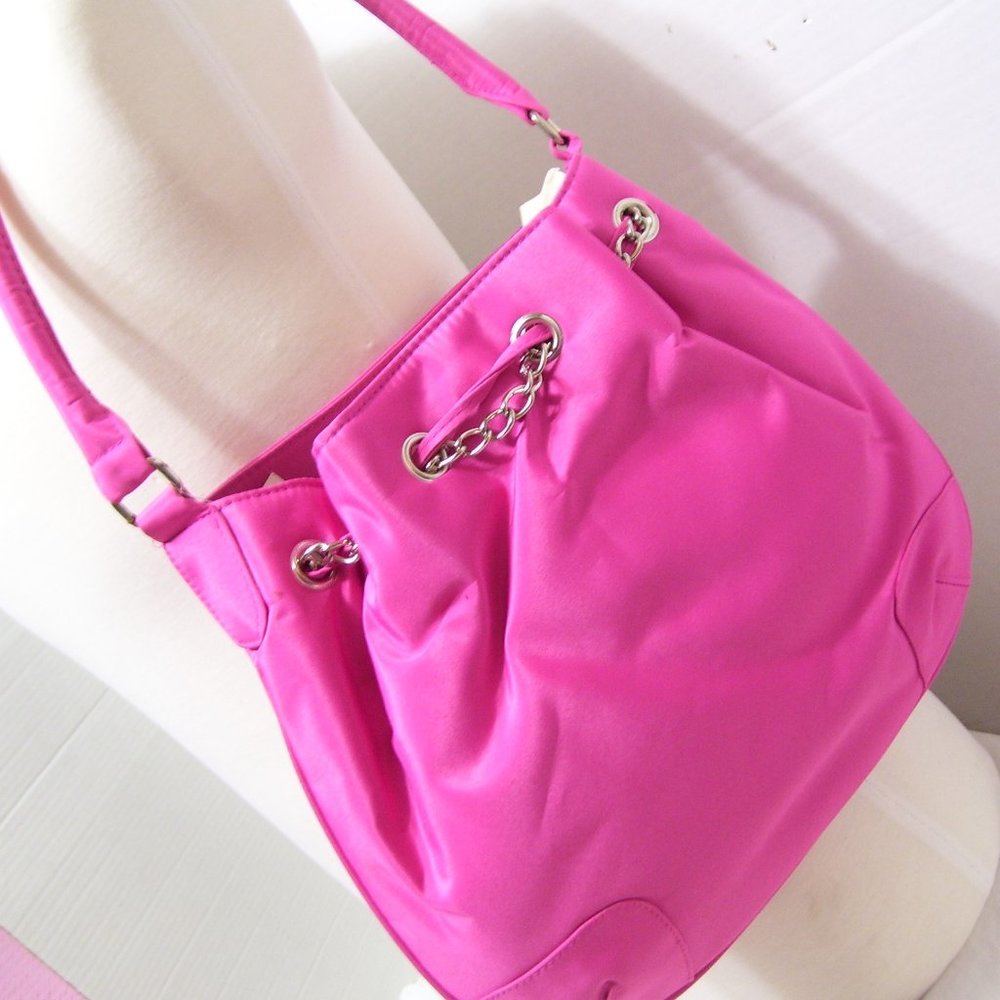 Pink Fashion Handbag Warm Pink Silver Hardware Top NWOT